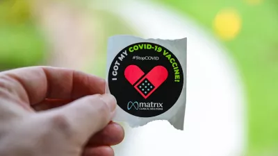 a sticker saying: I got my COVID-19 vaccine!